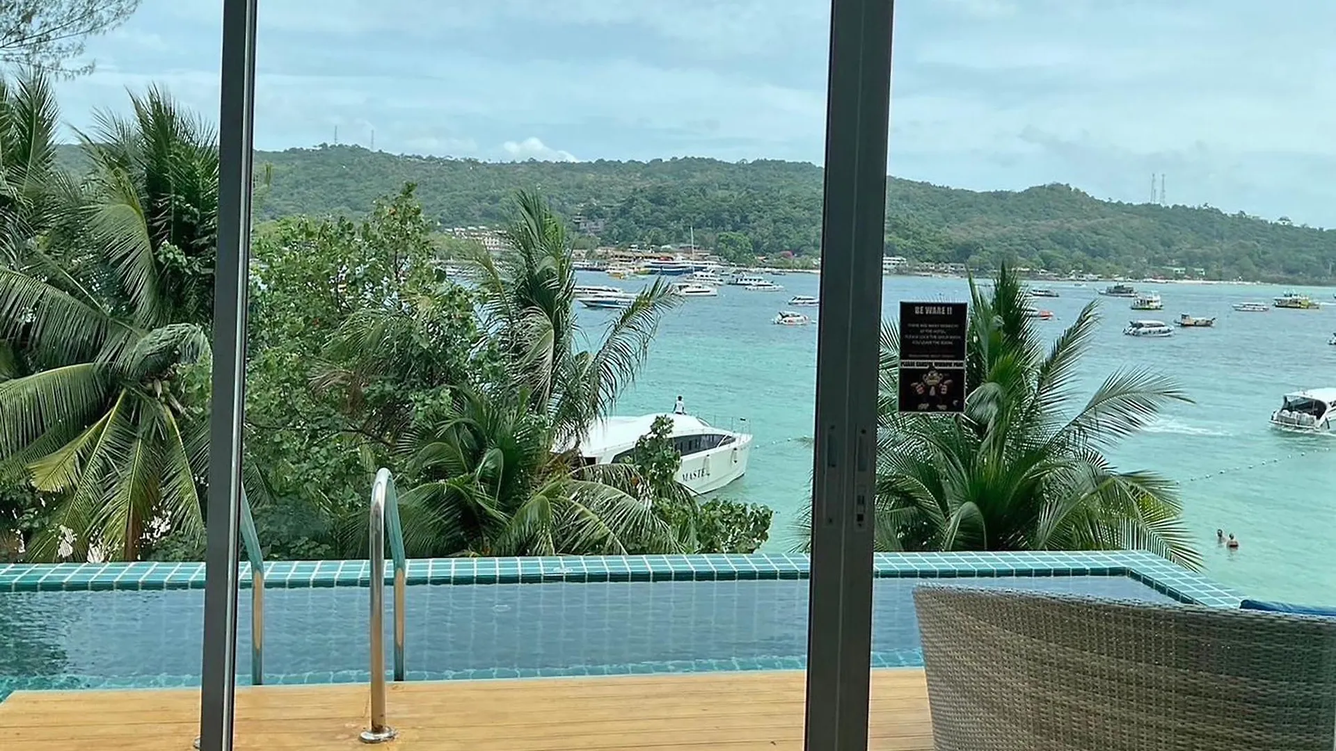 Phi Phi Cliff Beach Resort Hotel Phi Phi Don